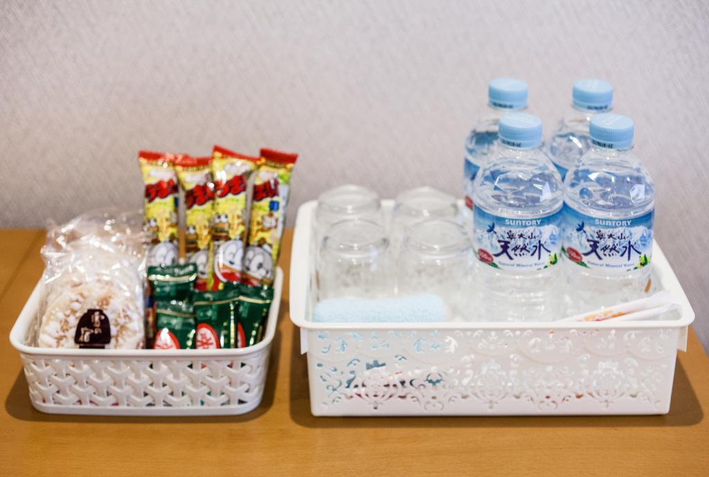 Shijo Omiya Guesthouse And Hotel Киото Экстерьер фото