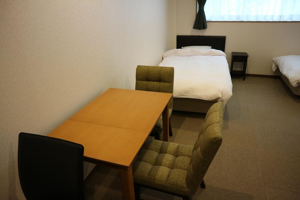 Shijo Omiya Guesthouse And Hotel Киото Экстерьер фото