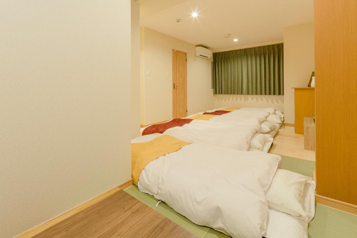 Shijo Omiya Guesthouse And Hotel Киото Экстерьер фото